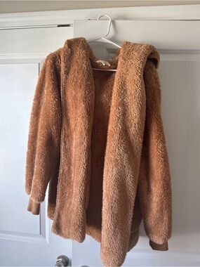 eesome Hooded Teddy Coat in Light Brown